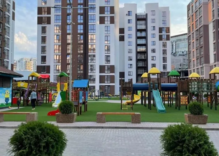 Airport Chisinau 24/24!!! Parking, Taxi.