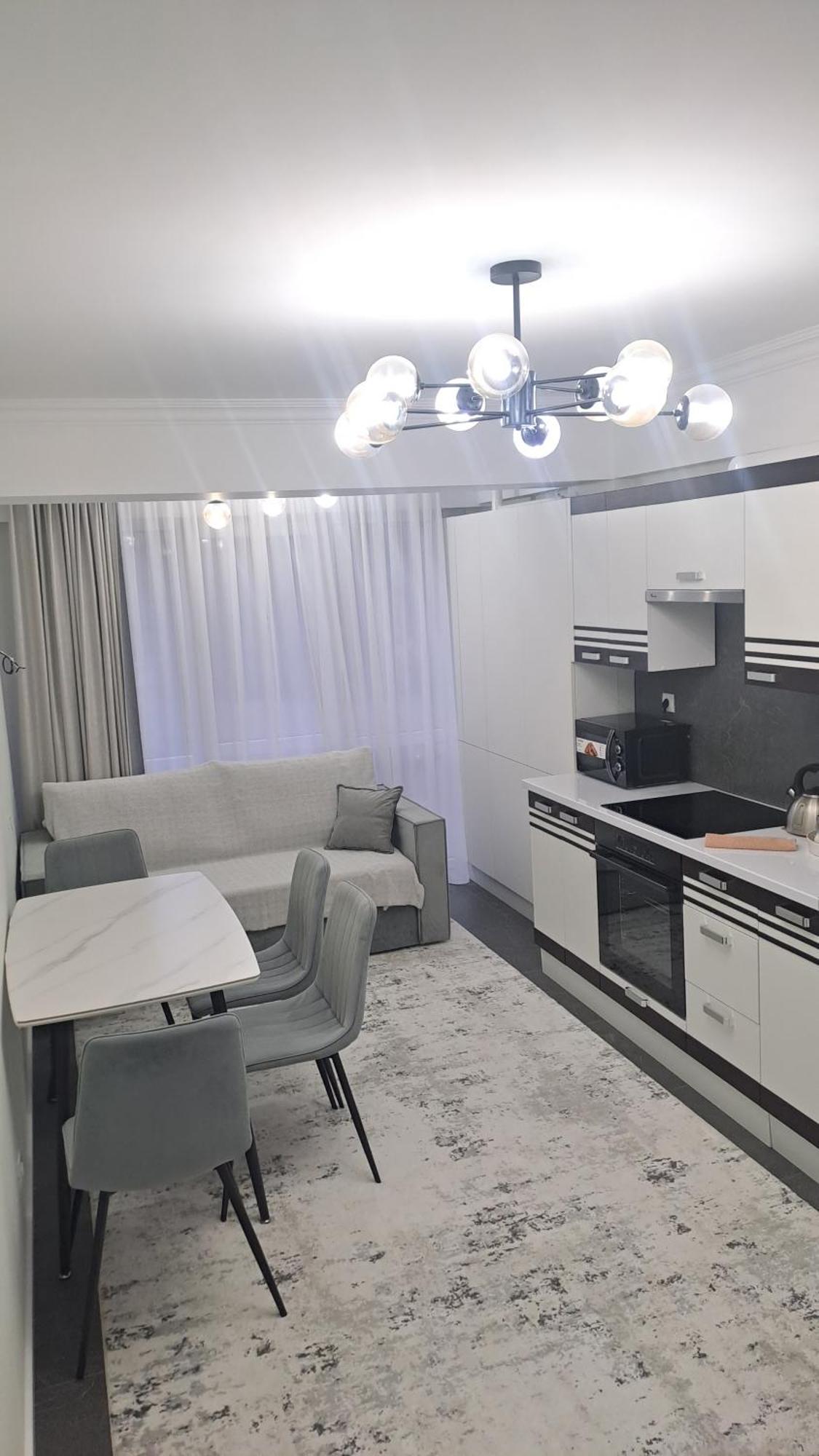 Airport 24/24!!! Parking, Taxi. Appartamento