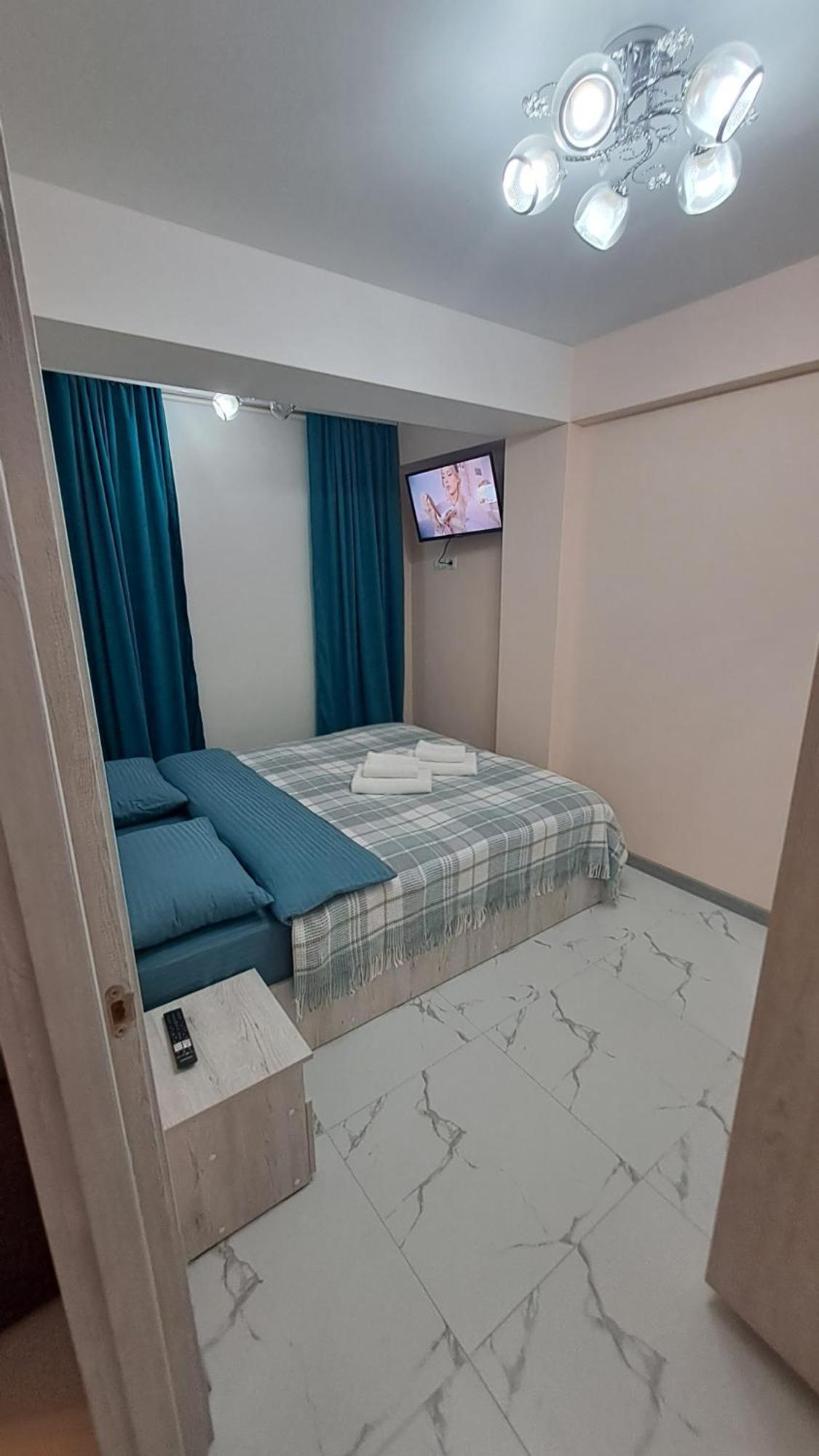 Airport 24/24!!! Parking, Taxi. Appartamento Chişinău