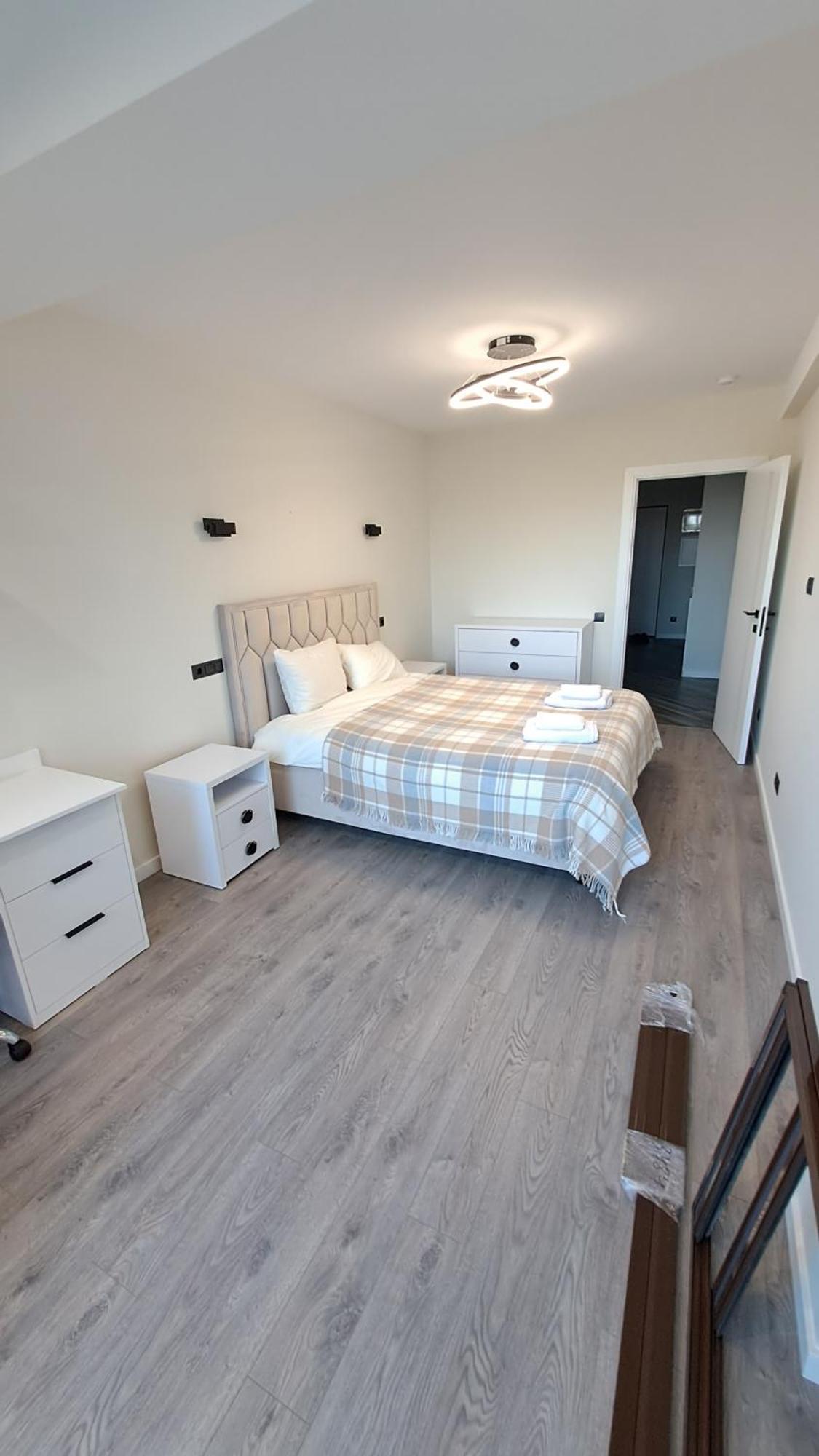Appartamento Airport 24/24!!! Parking, Taxi.